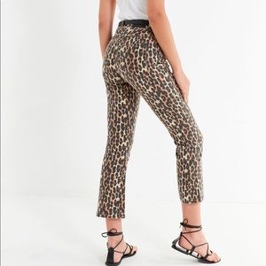 BDG Leopard Cropped Jeans